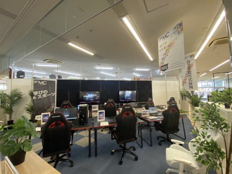eスポーツが学べる本格スペース