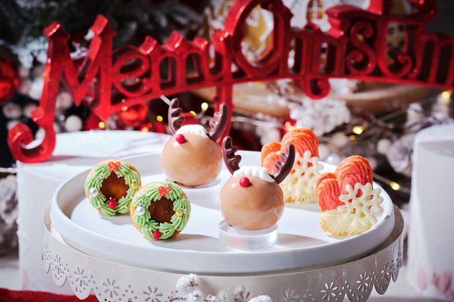 スタンド中段：スイーツ