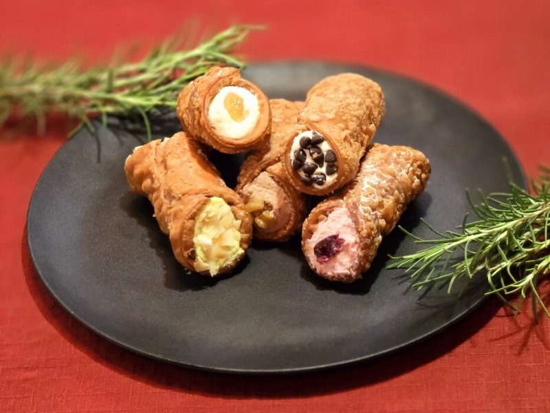 イタリアシチリア島郷土菓子【カンノーリ】
