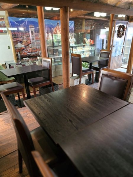 ランチやカフェとして店内でイートインもOK