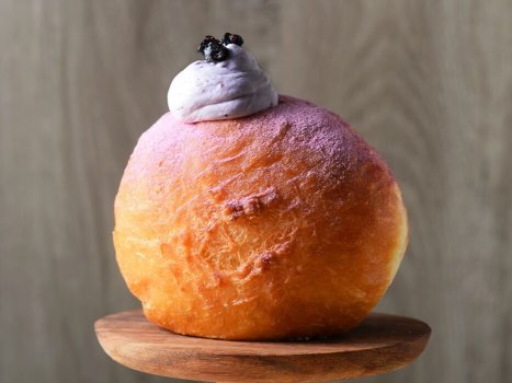 伊丹店限定「ブルーベリーヨーグルト」も特別販売
