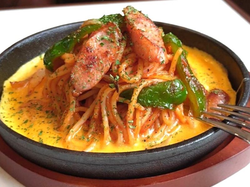 昭和の喫茶メニューで人気！ ナポリタン850円