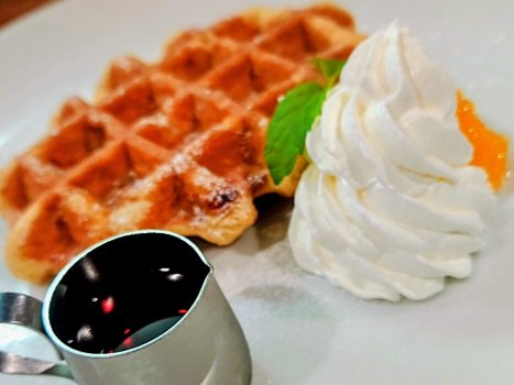 週替わりスイーツ（ワッフル）