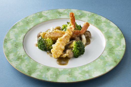 特典：ズワイ蟹の 青山椒ソース （大人のお客様限定）お一人様1本プレゼント