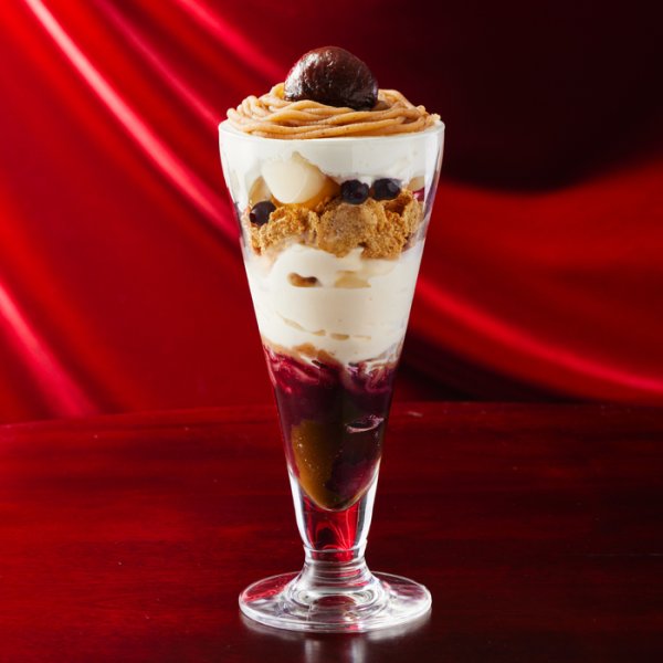 大人のモンブランパフェ